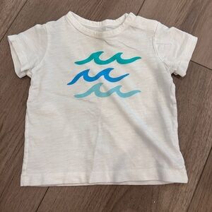 Primary | White Baby Wave T-Shirt